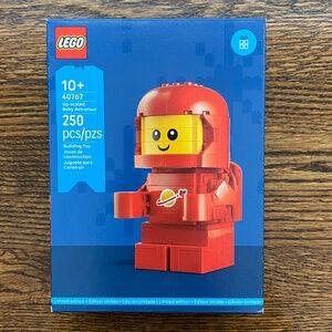 *NEW* LEGO Up-Scaled Baby Astronaut 40767